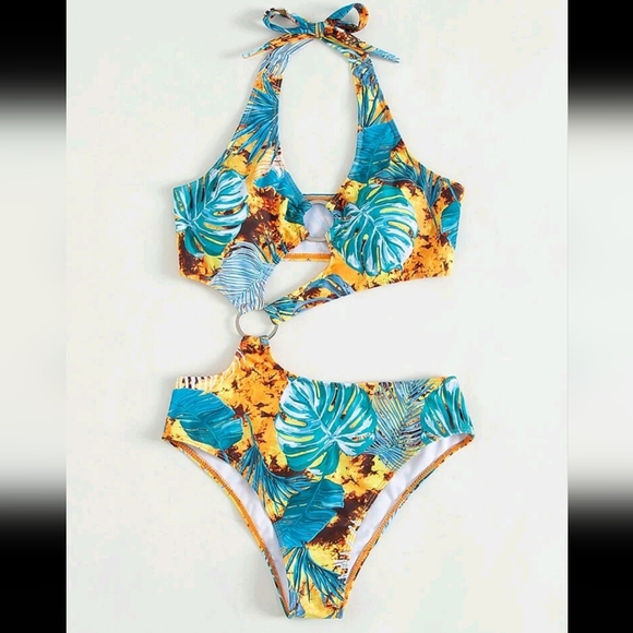 Tropical Ring Linked Halter One Piece Swimsuit - Picture 3 of 10